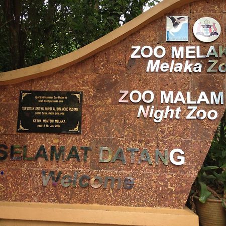 Homestay De Mitc Melaka Экстерьер фото